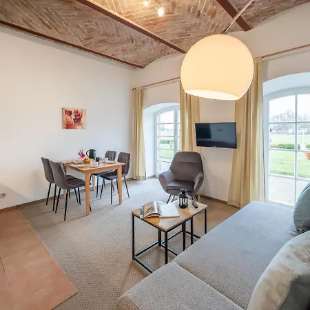Gut Vorwerk Apartment Sagard