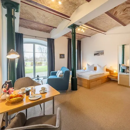 Gut Vorwerk Apartment Sagard