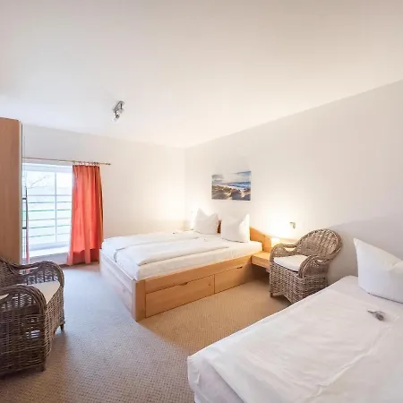 Gut Vorwerk Apartment Sagard
